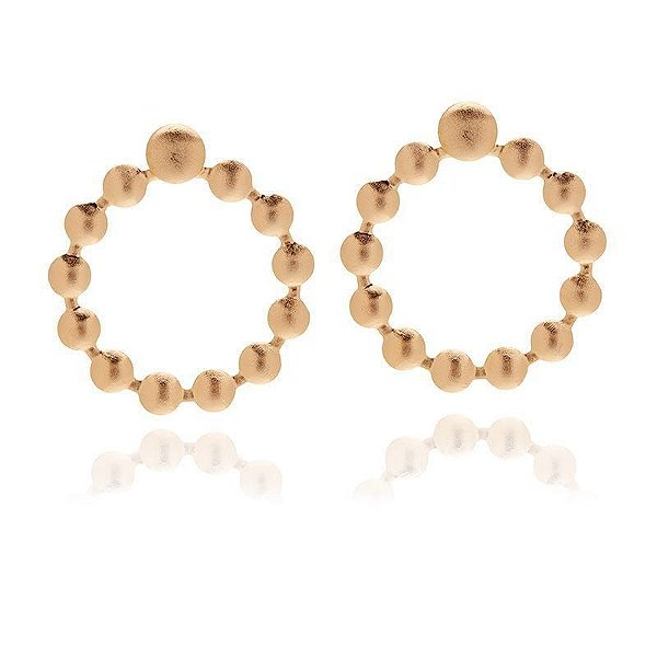 BRINCO REDONDO VAZADO COM BOLAS FOSCAS BANHADO A OURO ROSÊ