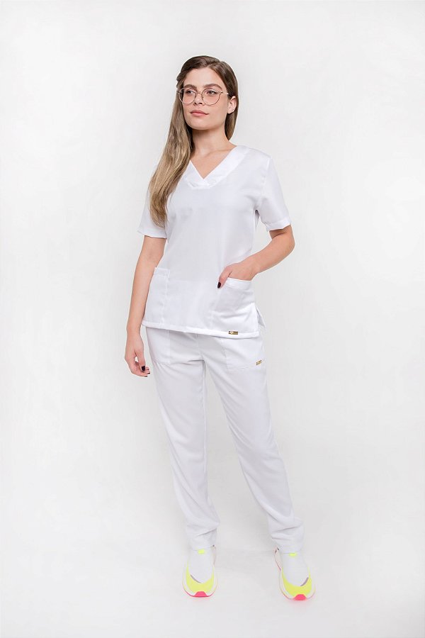 Scrub Tradicional Branco