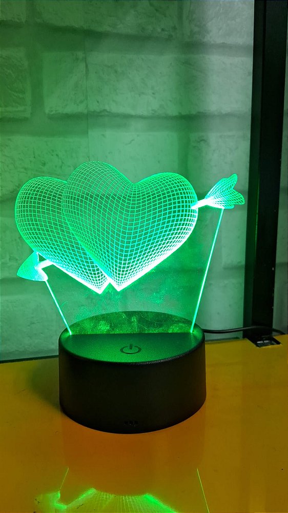 Luminária em Acrílico formato de coração