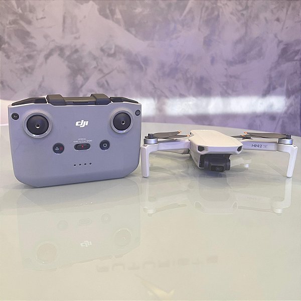 Drone DJI Mini 2 SE Fly More Combo - Seminovo