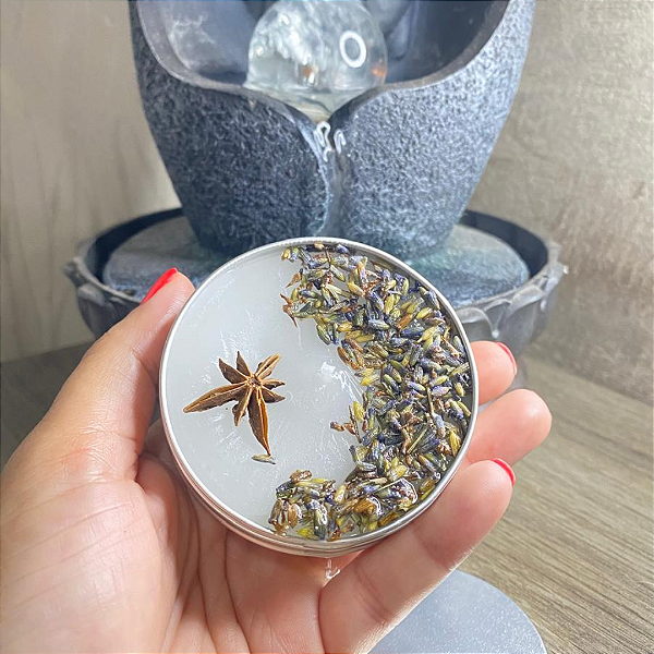 Vela de Lavanda na Latinha