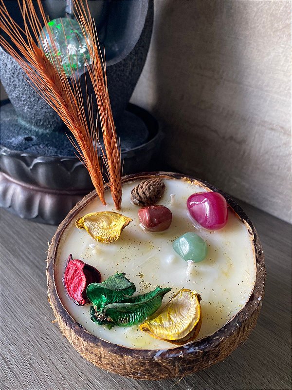 Vela Vegana na Casca de Coco