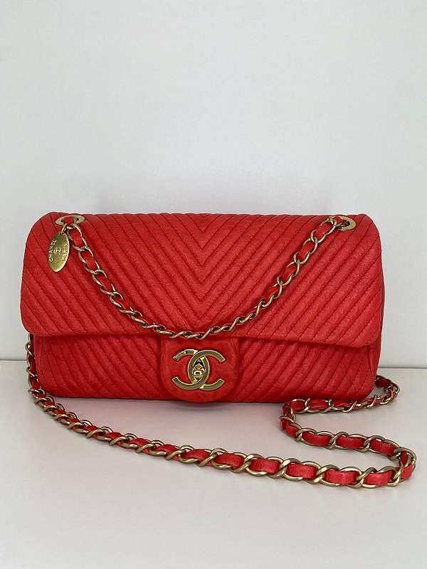 CHANEL CHEVRON MEDALLION