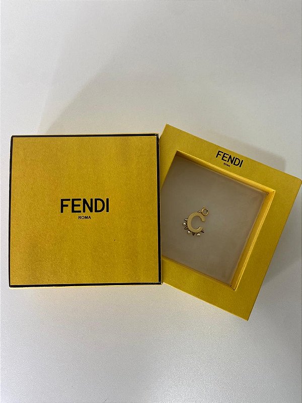 FENDI pingente letra C