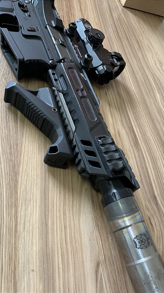 Front Grip Angular Tatico T3