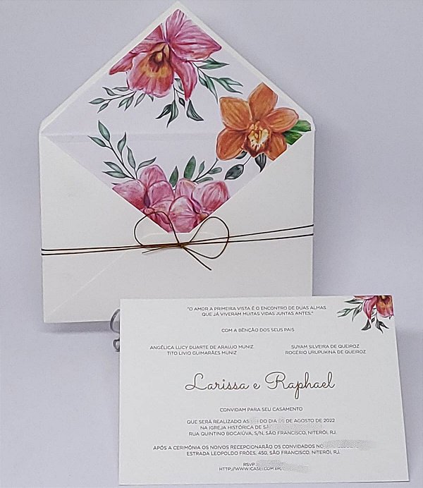 Convite casamento flores envelope forrado