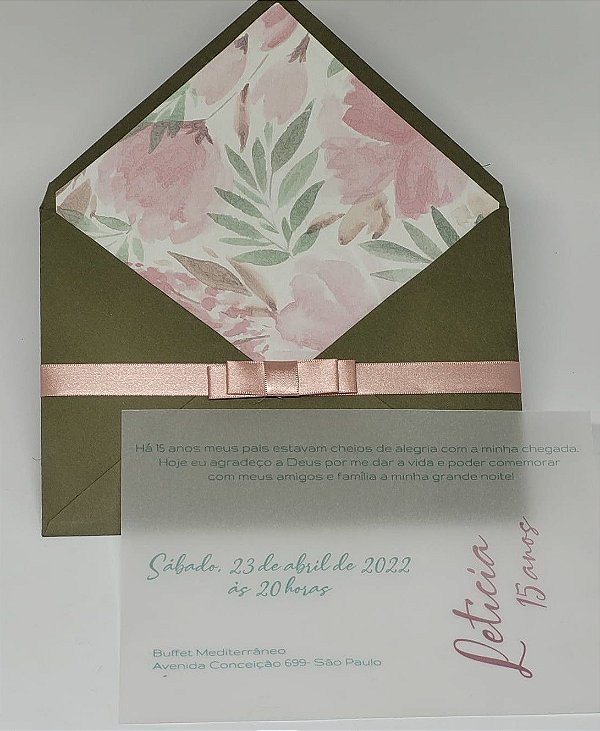 Convite Em Envelope Verde Com Forro Floral E Papel Vegetal Atelie Da Lola Conviteria 6542