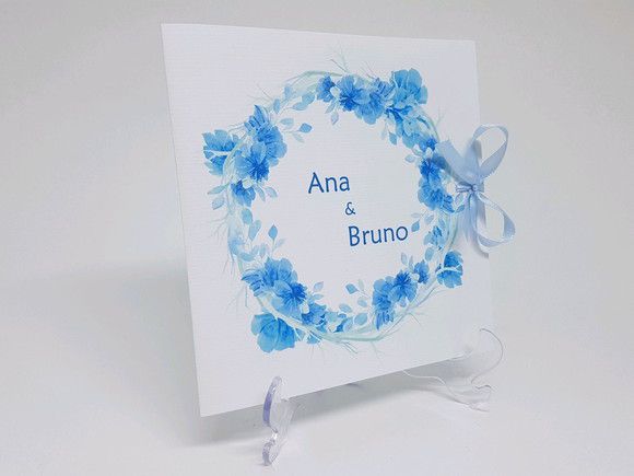 Convite casamento azul floral