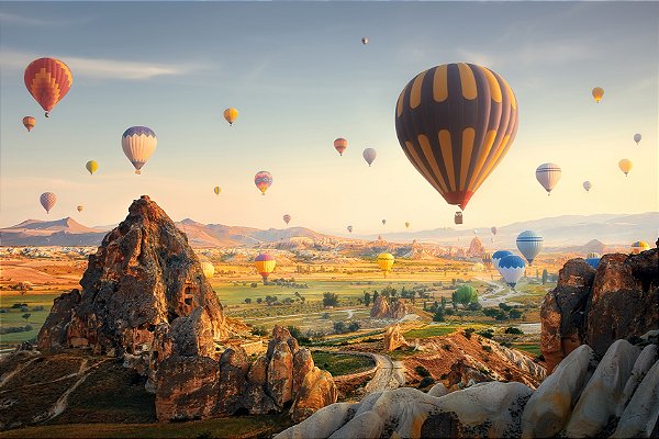 Impressão em Canva Paisagem Balões Sobrevoando as Montanhas