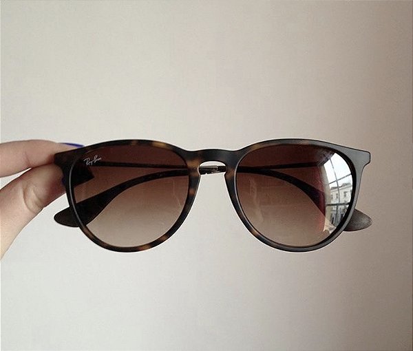 Óculos de Sol Ray-Ban Erika Tartaruga Onça Degrade Armação Fosco Emborrachado Feminino