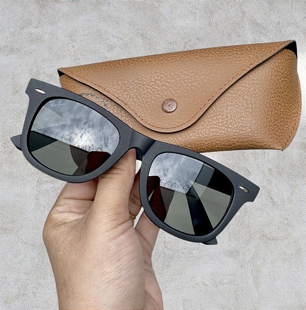 Óculos de Sol Ray-Ban Wayfarer Inclinado Fosco Emborrachado Masculino