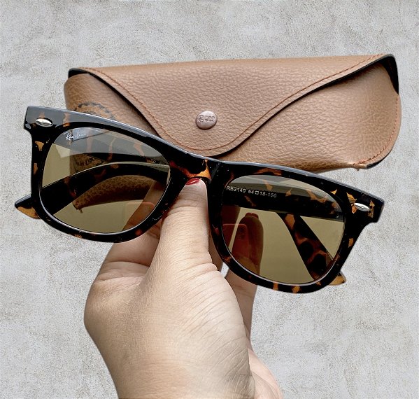 Óculos de Sol Ray-Ban Wayfarer Inclinado Tartaruga Feminino e Masculino Lançamento