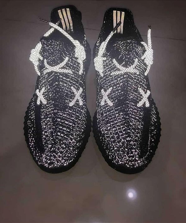 Yeezy Boost 350 V2 (Refletivo)