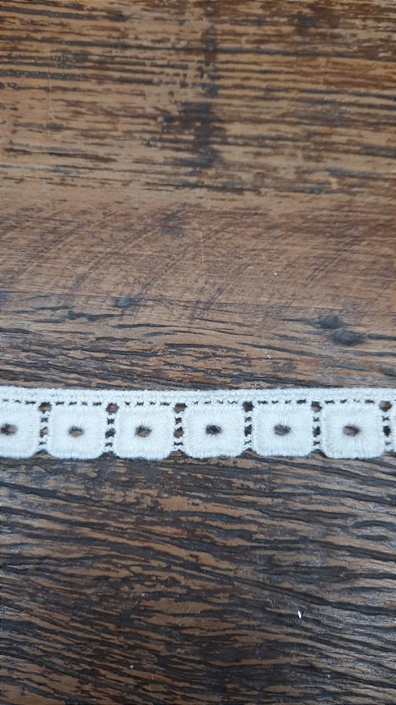 Renda 100% Algodão Cru 1,5cm – Mod. 009 (metro)