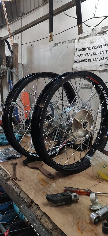 RODA RAIADA CROMADA ARO MONACO PAR