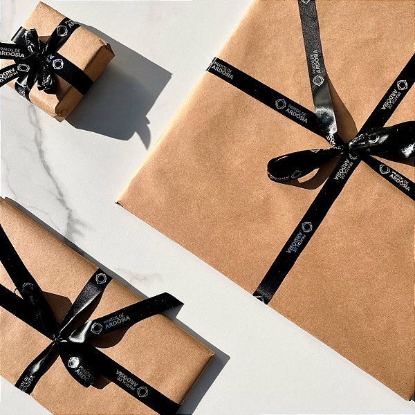 Embalagem feita a mão - Kraft + Fita Cetim - INDIVIDUAL