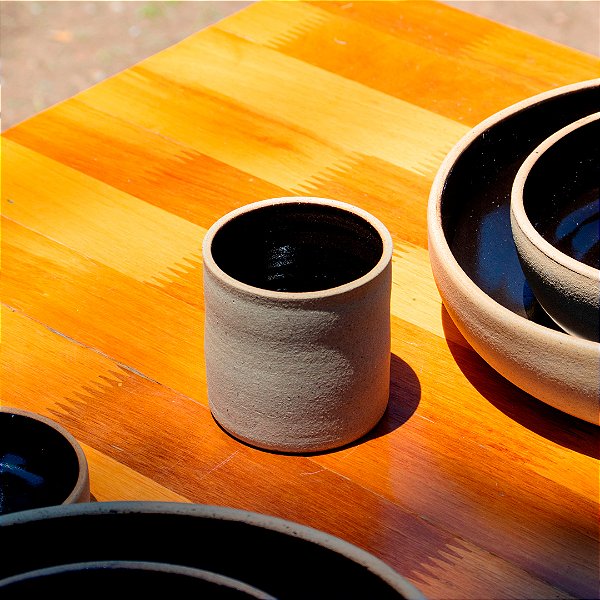 COPO LUAR - CERÂMICA MARFIM - COR PRETO ÔNIX