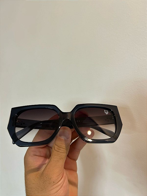 WOLF GLASSES - OM50465