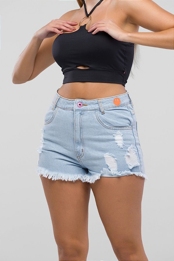 Shorts Hotpants com Emojis