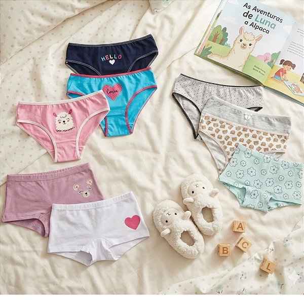 KIT com 2 Boxer + 5 Tradicionais para Acompanhar a Rotina da Sua Pequena com Muito Estilo