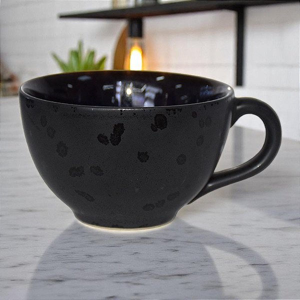 Caneca Moon Preto em Cerâmica 200 ml