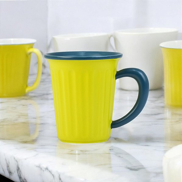 Caneca Vintage Amarelo em Cerâmica 350 ml