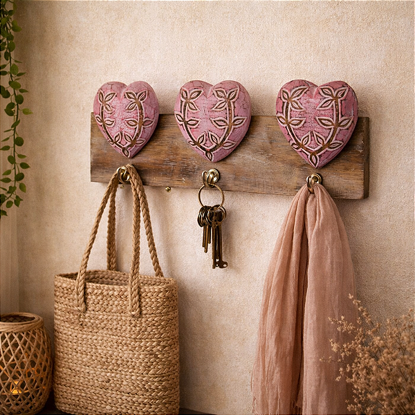 Cabideiro Coração Rosa