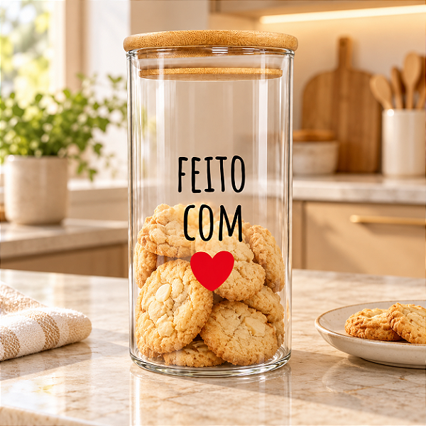 Pote de Vidro “Feito com Amor” com Tampa de Madeira