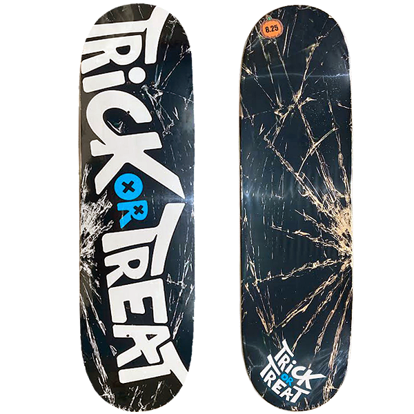 Shape para Skate de Marfim Trick or Treat 8.25 Logo Black Glass