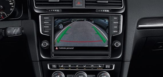 Kit Câmera de Ré linha VW / Novo Polo / Virtus / Fox / Golf MK-7 / Jetta / Tiguan / Familia Gol / Voyage / Saveiro-G6