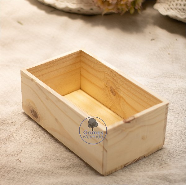 Caixa Alta Retangular de Madeira Pinus P 15x25x10cm
