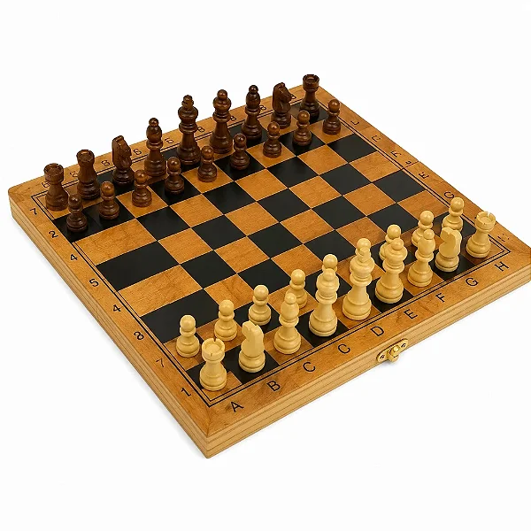 Jogo de Tabuleiro Xadrez de Madeira 3 em 1