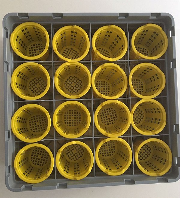 Rack para lavagem de talheres com 16 compartimentos