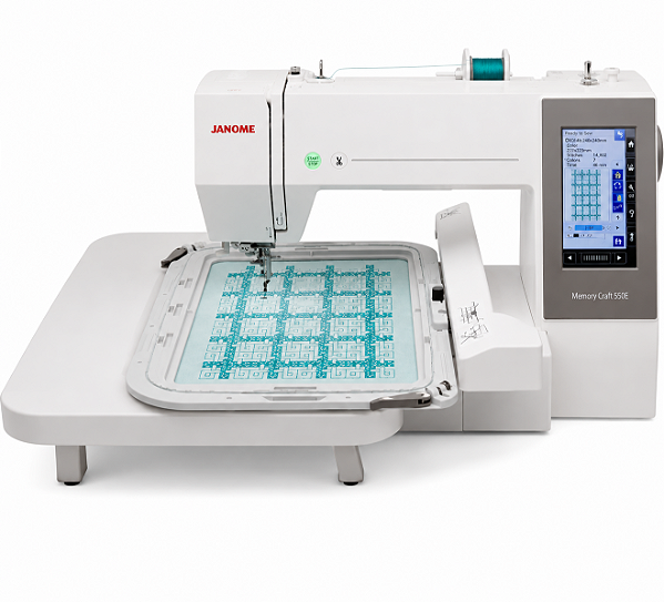 Máquina de Bordado Janome MC550E 20x36 cm + Kit Premium Especial Exclusivo