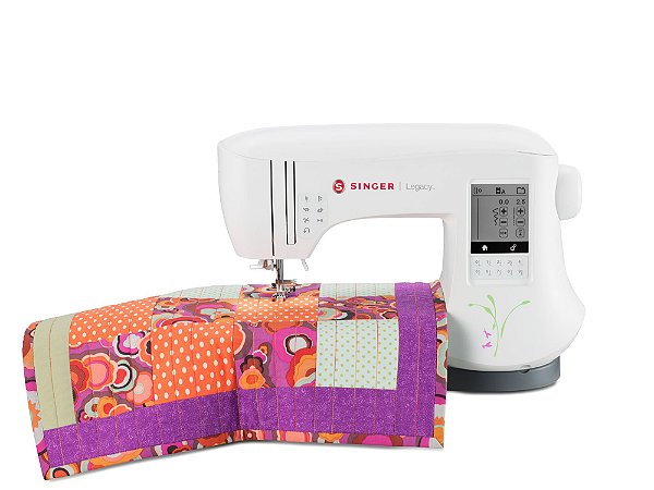 Máquina de Costura Singer Legacy C440 Eletrônica - 184 Pontos com Controle Manual de Velocidade - 110/220 V
