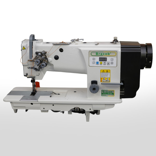 MAQUINA TRANSPORTE TRIPLO BASE PLANA 2 AGULHAS DIRECT DRIVE BRACOB BC 4420 AT - 220 V COM PÉS E MESA DESMONTADOS