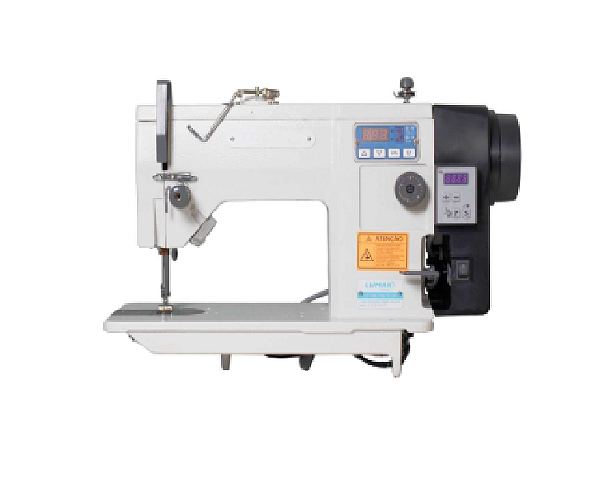 MAQUINA ZIG ZAG COM 190 PONTOS DECORATIVOS DIRECT DRIVE LUMAK LU20U73D - 220 V COM MESA E PÉS MONTADOS