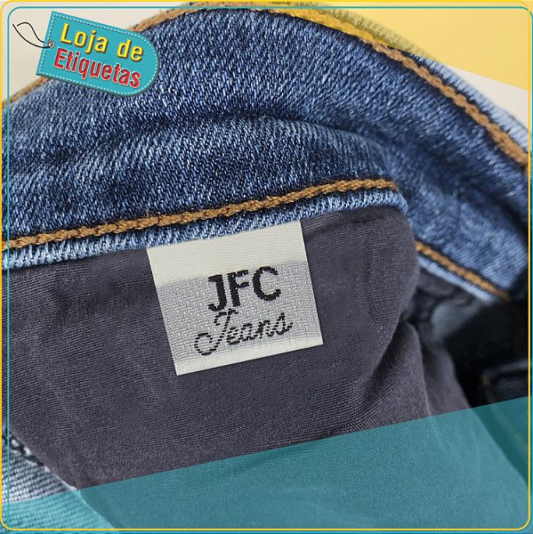 Etiqueta bordada Bandeirinha p/ Jeans - Tafetá