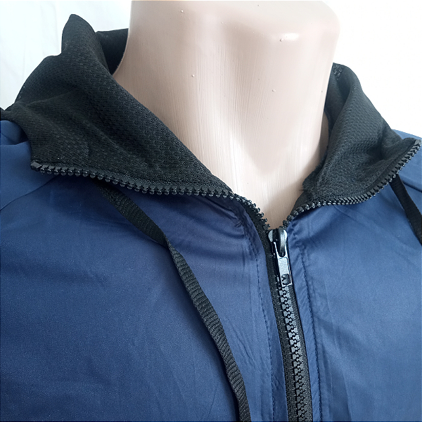 Corta Vento Personalizada "Antes de tudo Fé, depois Gratidão, " com Capuz AZUL