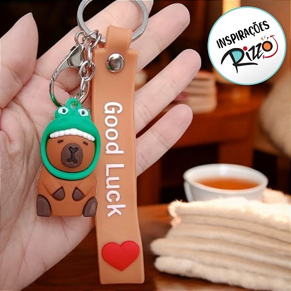 Chaveiro Good Luck Capivara de Touca de Dinossauro - 4,5cm - 1 unidade - Rizzo