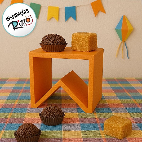 Suporte para Doces em Madeira Bandeirinha Rústico De Festa Junina - Laranja - 15,5x16cm - 1 unidade - Rizzo