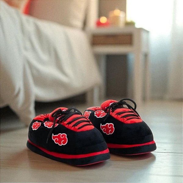Pantufa Sneaker Itachi Icons - Naruto - M 36/38 - 25x10cm - 1 unidade - Zona Criativa - Rizzo