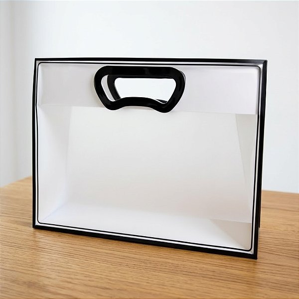 Sacola Transparente Fosca Horizontal Pvc Alça Plana Preta - 22x30x9cm - 1 unidade - 1 unidade - Cromus - Rizzo