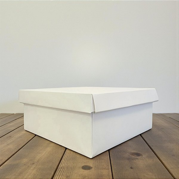 Caixa de Papel Para Presente - Branca - 23,5x23,5x9,5cm - 1 unidade - Rizzo