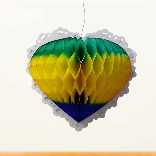 Enfeite Decorativo Para Pendurar - Coração - Bandeira do Brasil - 23cm - 1 unidade - GiroToy - Rizzo