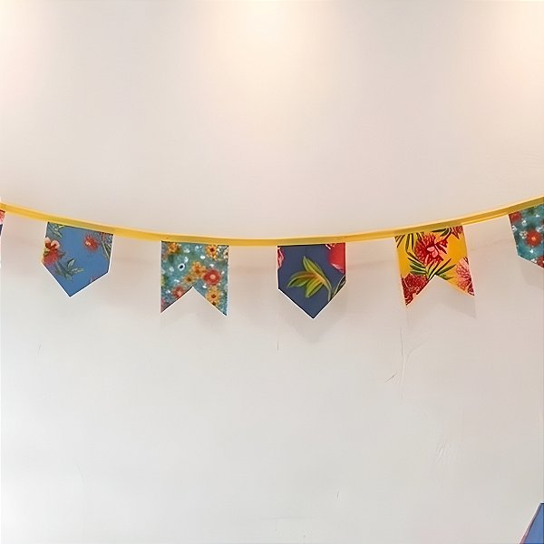 Varal De Bandeirinhas Festa Junina Chita - Cordão Amarelo - 10 Bandeiras - 270cm - 1 unidade - Rizzo