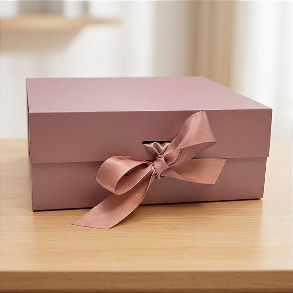 Caixa de Papel Rígido Retangular com Imã e Fita  - Rosé - M 28,2x20,2x9,2cm - 1 unidade - Rizzo