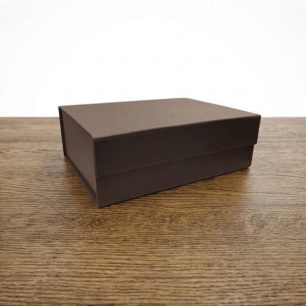 Caixa de Papel Rígido Retangular com Imã - Oxford Marrom - P 24,5x17,5x8cm - 1 unidade - Cromus - Rizzo