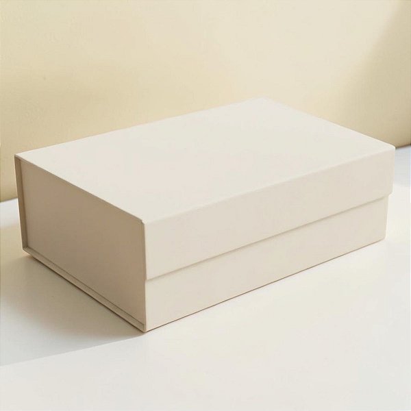 Caixa de Papel Rígido Retangular com Imã - Areia - P 24,5x17,5x8cm - 10 unidades - Cromus - Rizzo
