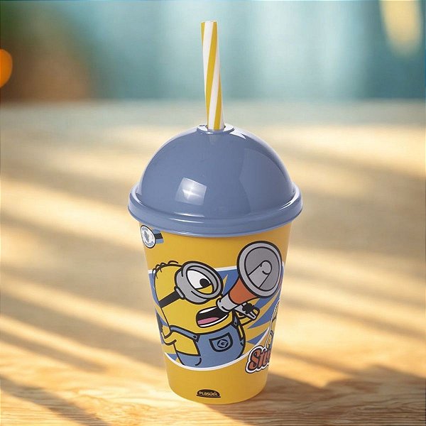 Copo com Tampa e Canudo - Minions - Mod. 1 - 280ml - 1 unidade - Plasútil - Rizzo